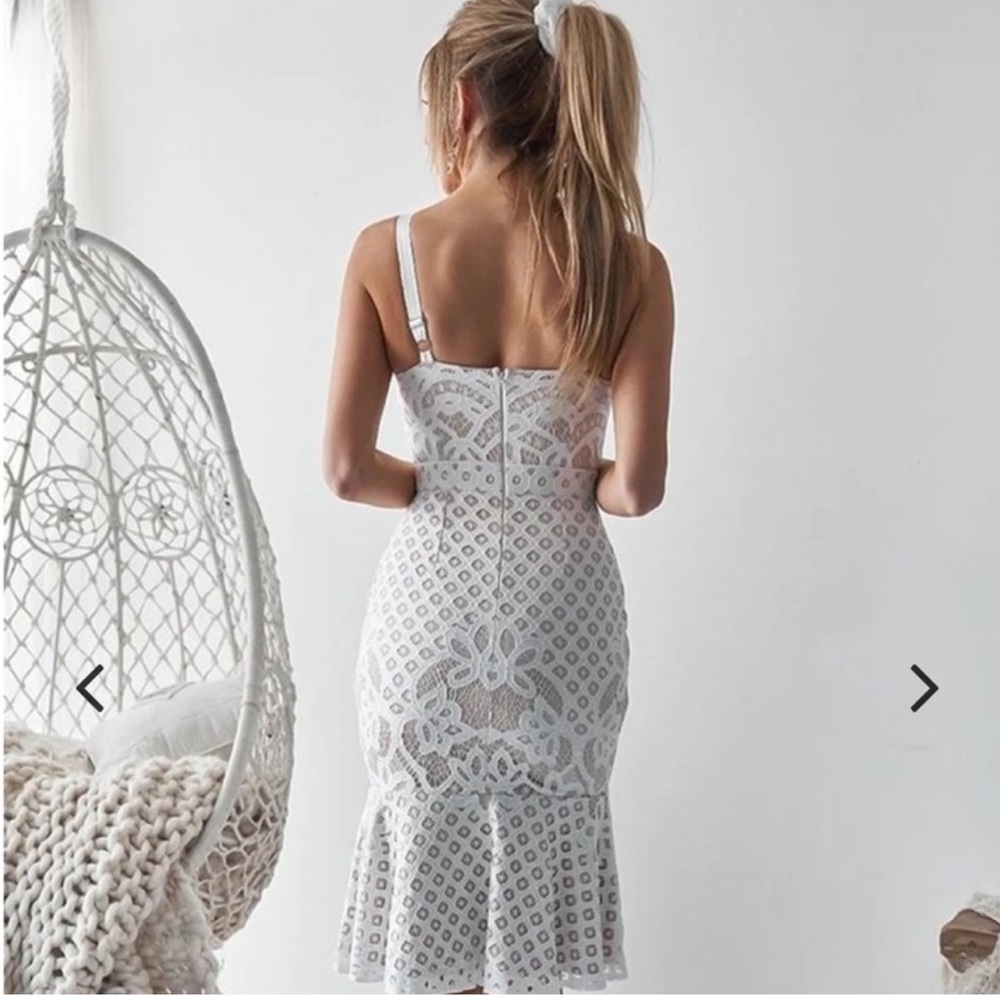 Two sisters The Label Floral Lace Ella Cocktail Party Dress Size 6 - Picture 2 of 11